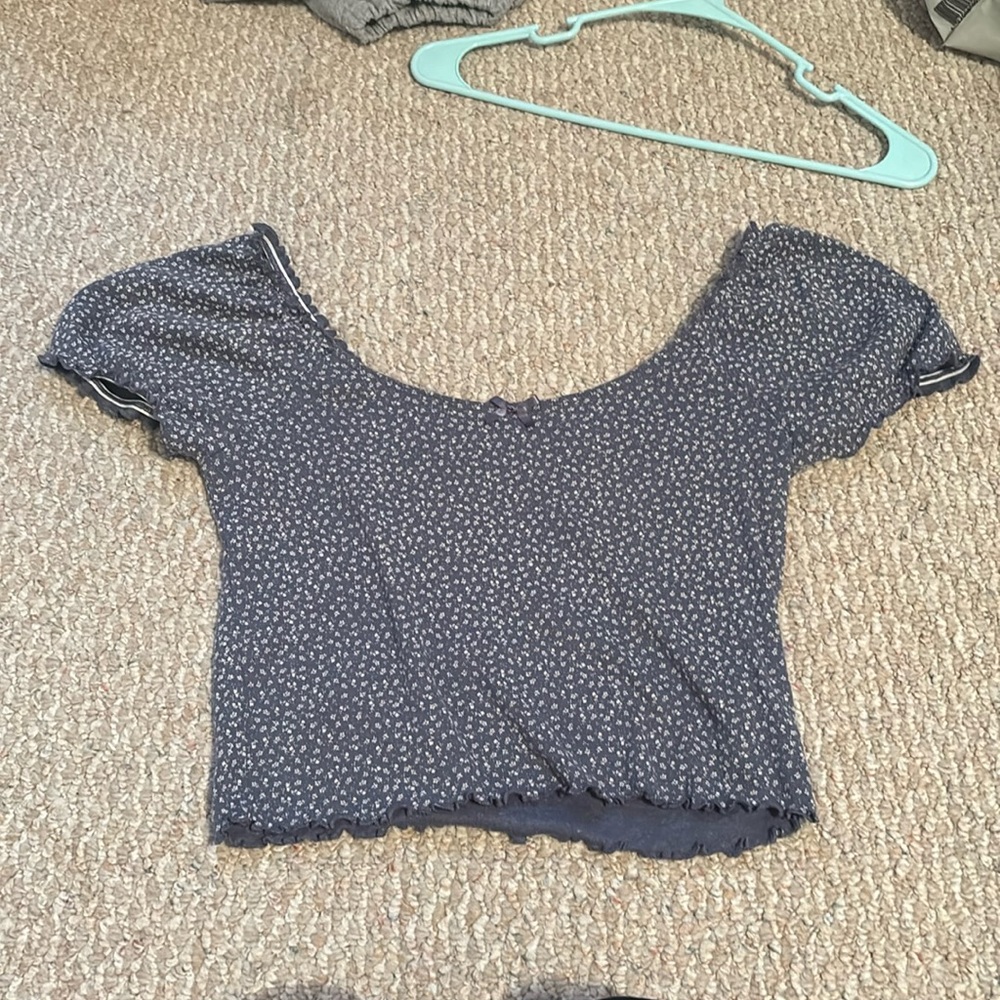 American Eagle M, floral crop top